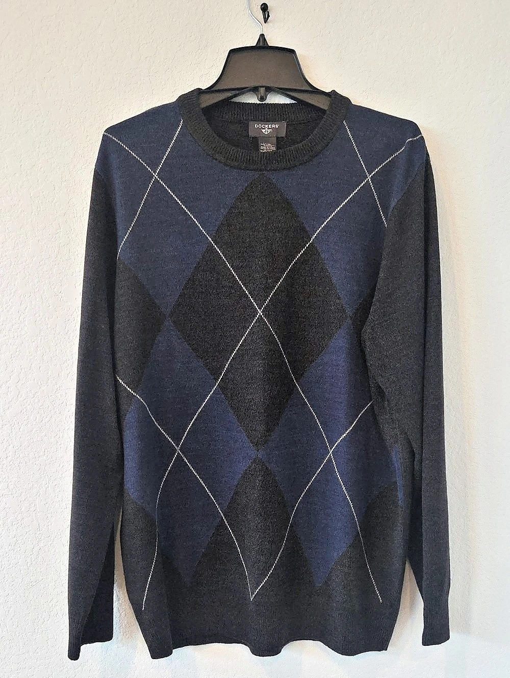 Dockers Men's Argyle Crewneck Acrylic Sweater Size L/XL